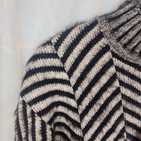 C/Meo Collective Women's Stuck on You Herringbone - Picture 8 of 9